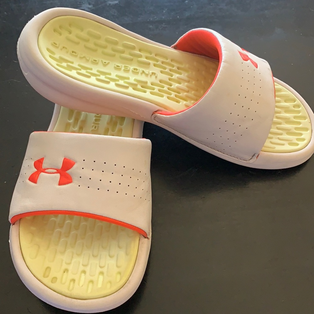 Under armour slides